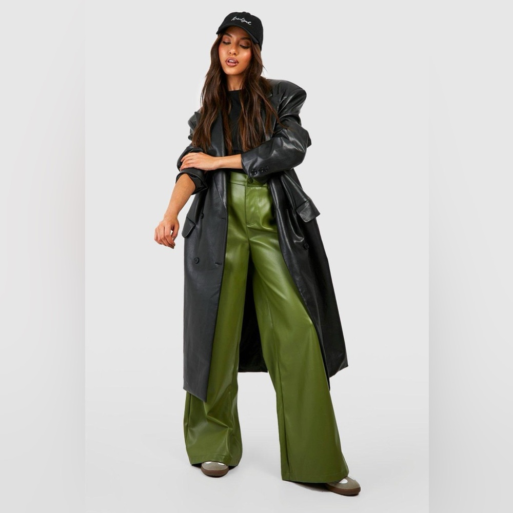Boohoo Green Trousers